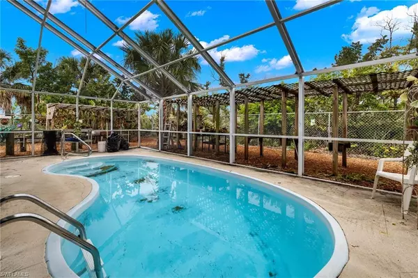 Sanibel, FL 33957,1625 Serenity LN