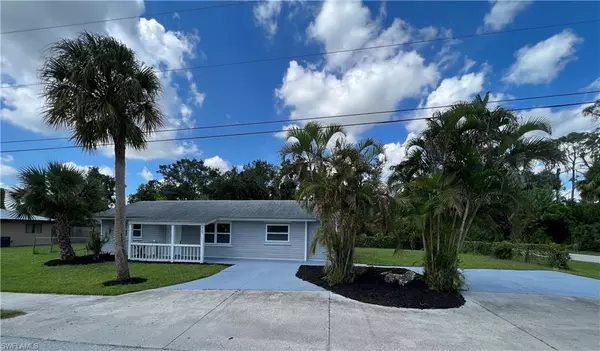 North Fort Myers, FL 33903,423 State ST