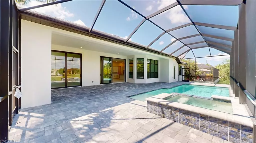 Cape Coral, FL 33914,2809 Cape Coral PKWY W