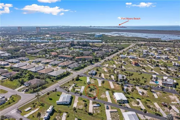 Fort Myers, FL 33908,13631 Catbird DR