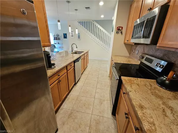 Naples, FL 34120,7914 Bristol CIR