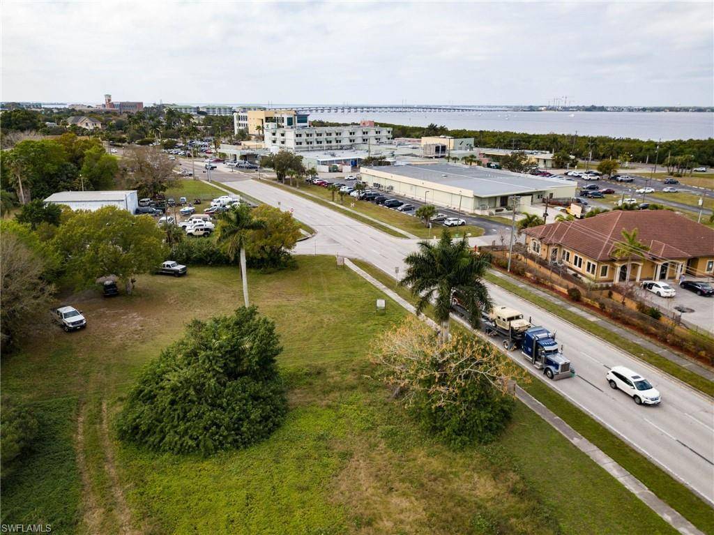 6261 Elliott ST, Punta Gorda, FL 33950