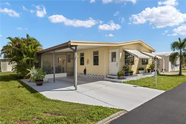 Naples, FL 34104,137 Kim DR