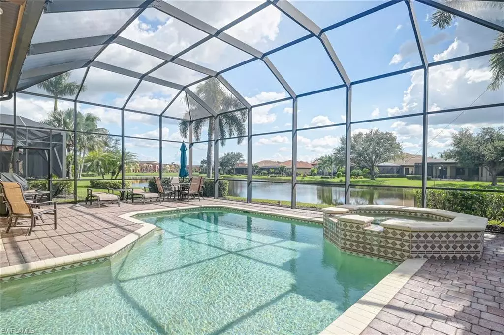 Fort Myers, FL 33912,8323 Provencia CT