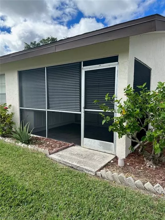 Cape Coral, FL 33904,4611 SE 5th PL #3