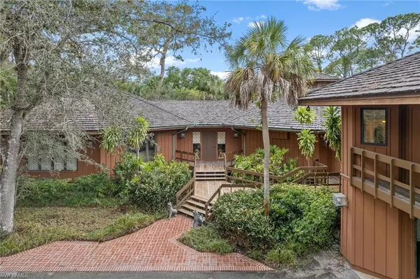 Naples, FL 34104,3720 Gail BLVD