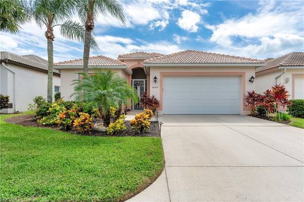 28231 Hidden Lake DR,  Bonita Springs,  FL 34134