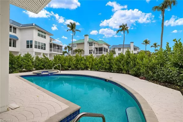 Sanibel, FL 33957,417 Bella Vista WAY E