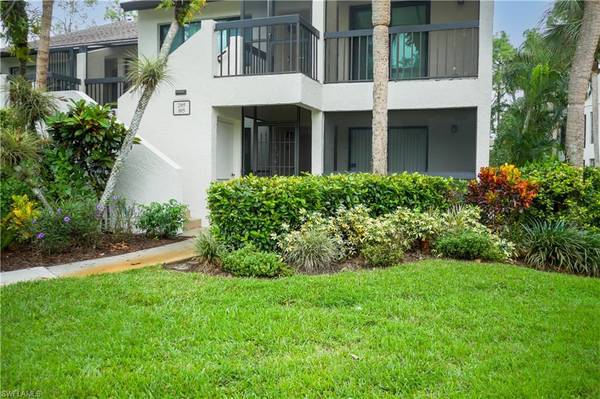 1808 Kings Lake BLVD #5-105, Naples, FL 34112