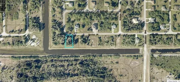 Lehigh Acres, FL 33974,208 Preston ST