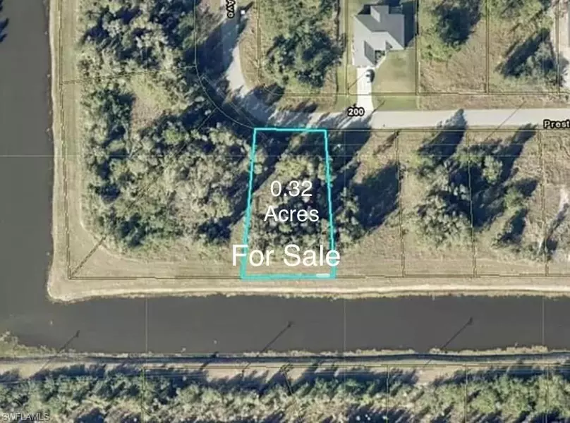 208 Preston ST, Lehigh Acres, FL 33974