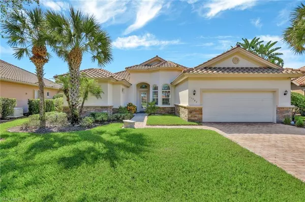 Naples, FL 34120,11982 Heather Woods CT