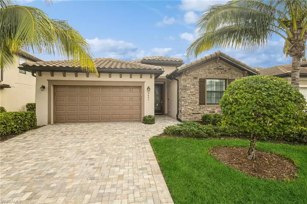 Naples, FL 34120,9441 Glenforest DR