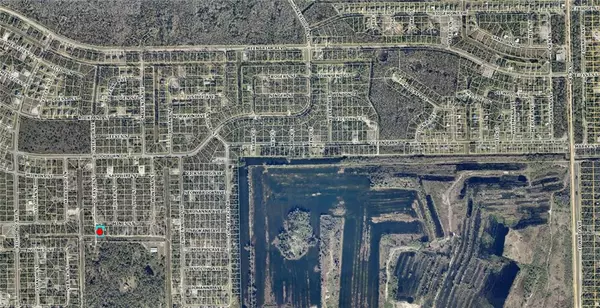 Lehigh Acres, FL 33972,347 Mines ST