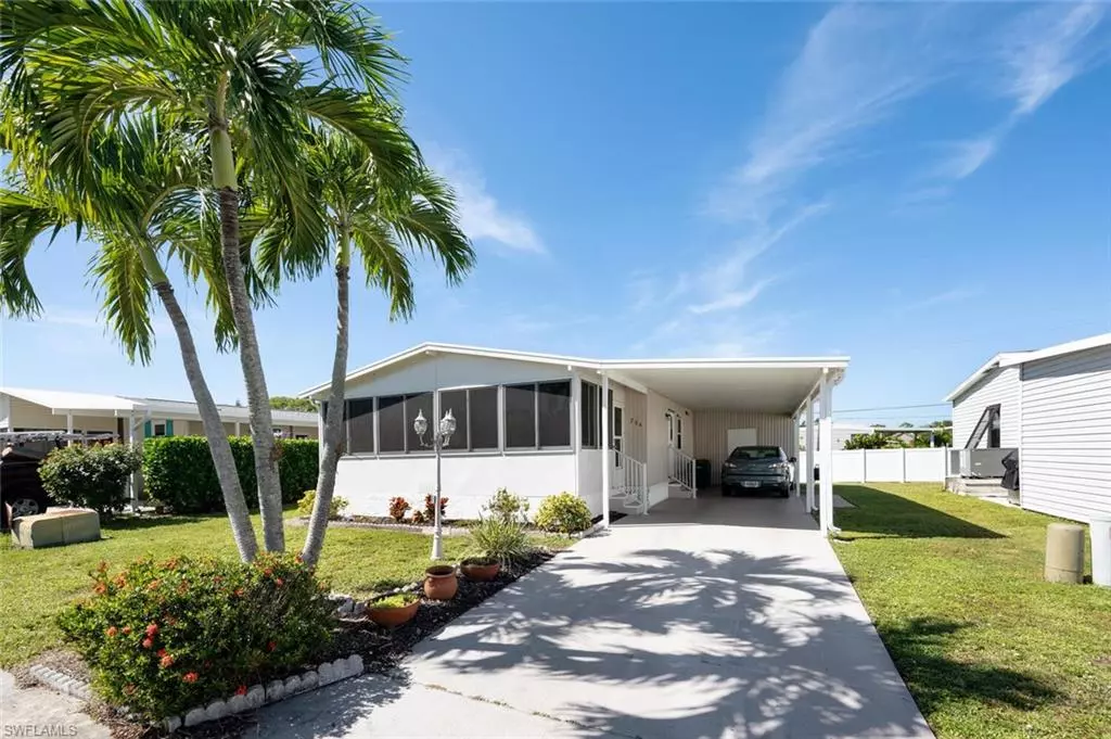 Naples, FL 34104,204 Oceans BLVD #204