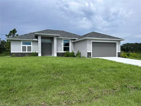 3404 18th ST W, Lehigh Acres, FL 33971