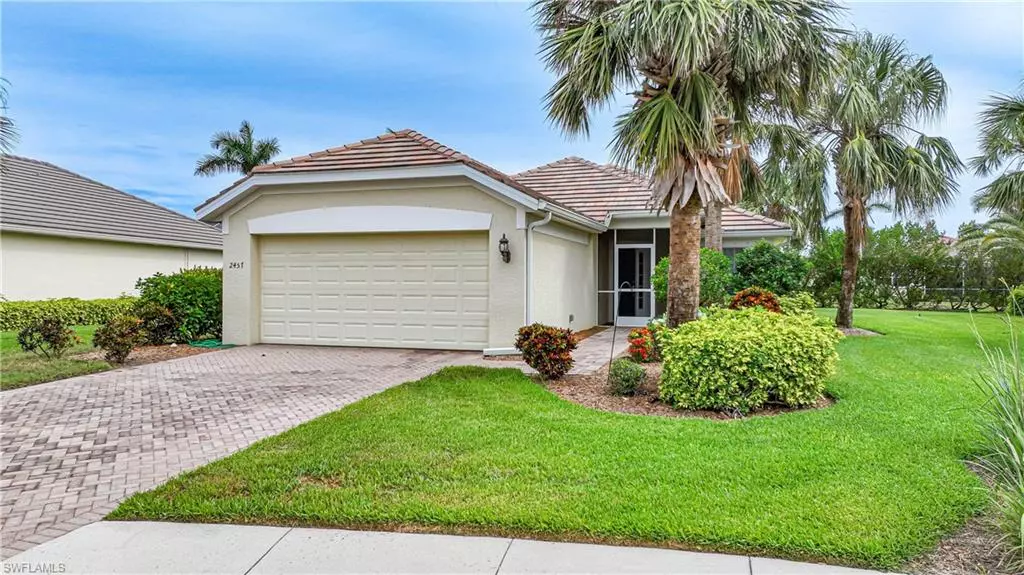 Cape Coral, FL 33991,2457 Hopefield CT