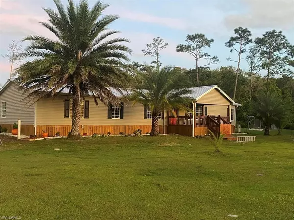 Labelle, FL 33935,1216 Pine AVE