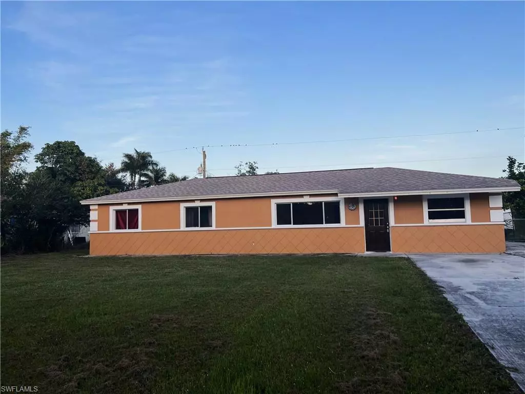 Fort Myers, FL 33905,1762 Brickroad CT