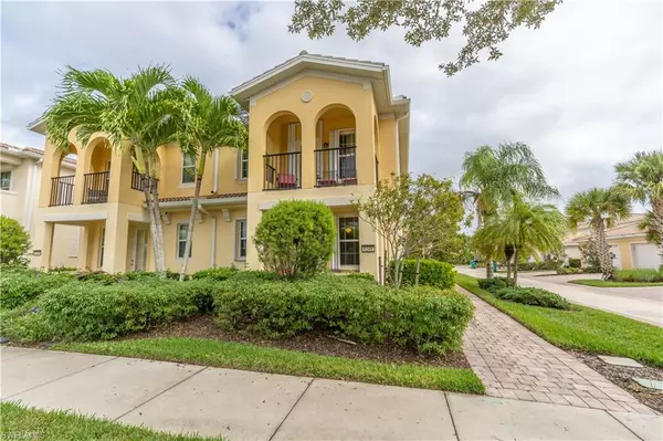 8248 Josefa WAY, Naples, FL 34114