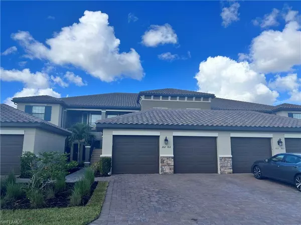 Naples, FL 34119,9393 Pocida CT #102