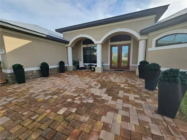 Cape Coral, FL 33914,3713 SW 13th AVE