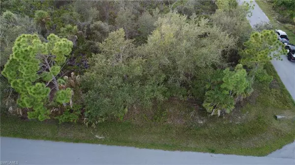 Port Charlotte, FL 33953,14261 Magness AVE