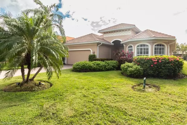 6749 Bent Grass DR, Naples, FL 34113