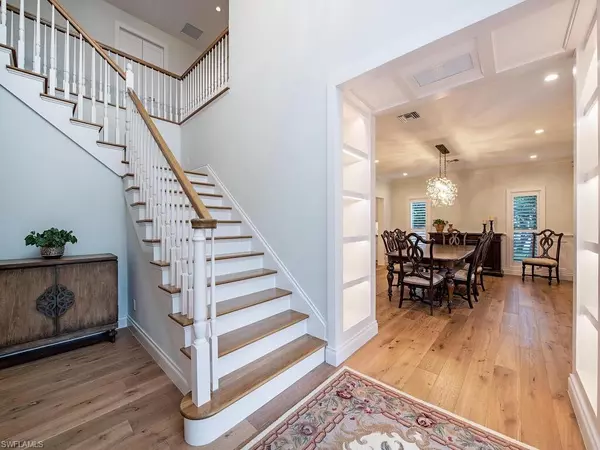 Naples, FL 34108,6550 Ridgewood DR