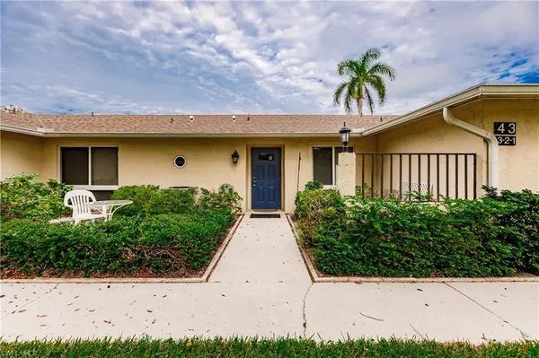 Naples, FL 34112,43 Glades BLVD #1512