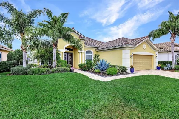 Naples, FL 34120,9111 Graphite CIR