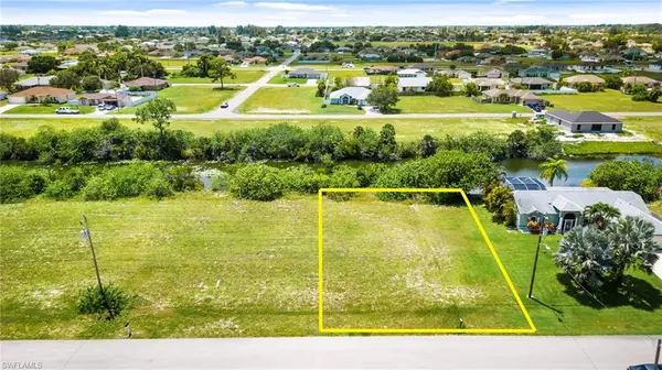 342 NE 25th TER, Cape Coral, FL 33909