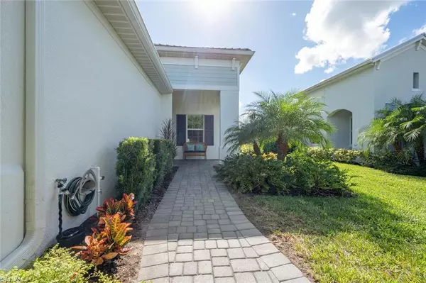 Naples, FL 34112,2247 Marquesa CIR