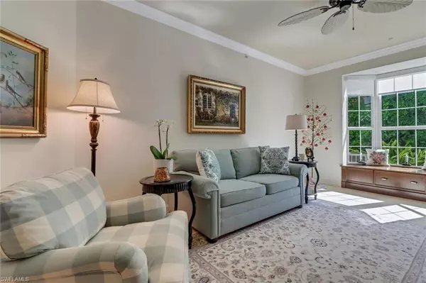 Naples, FL 34119,97 Silver Oaks CIR #2101