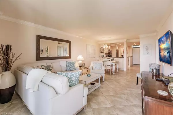 Marco Island, FL 34145,591 Seaview CT #A-509