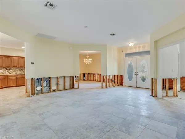 Fort Myers, FL 33908,12371 McGregor Palms DR