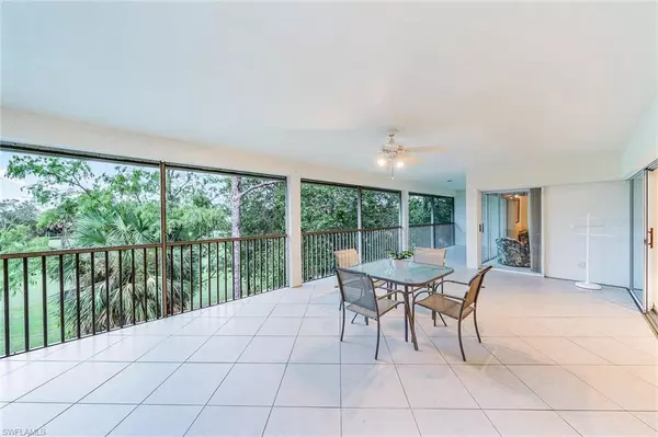 Naples, FL 34113,776 Eagle Creek DR #J-302