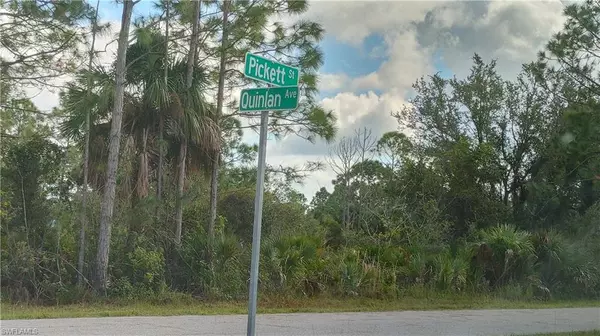 3205 Pickett ST, Port Charlotte, FL 33981