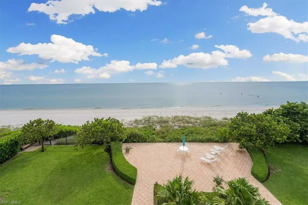 Naples, FL 34102,1255 Gulf Shore BLVD N #3S