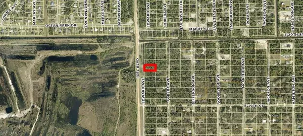 1912 Edward AVE, Lehigh Acres, FL 33972