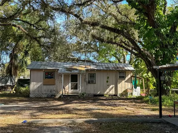 Labelle, FL 33935,179 E Yeomans AVE