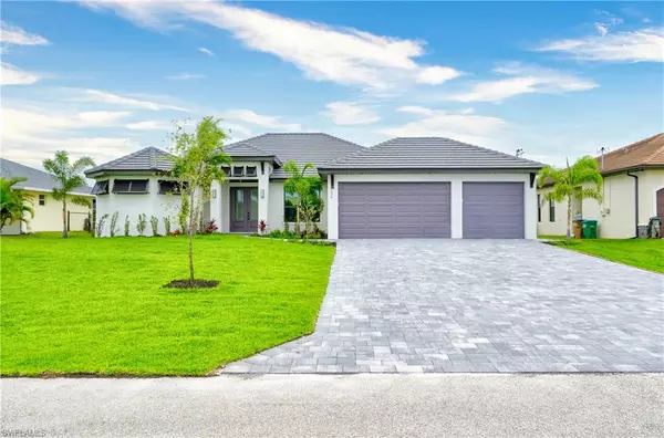 236 NW 32nd PL, Cape Coral, FL 33993