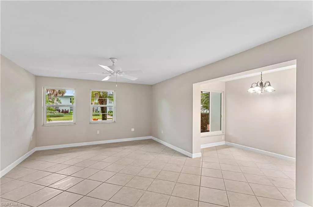 Naples, FL 34102,648 12th AVE S #648