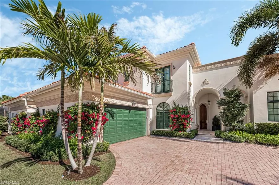 2535 Avila LN, Naples, FL 34105