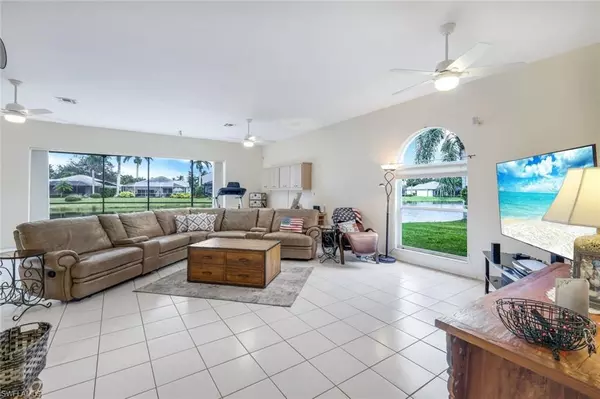 Bonita Springs, FL 34135,8941 Springwood CT