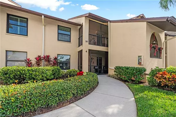 Fort Myers, FL 33919,8302 Charter Club CIR #4