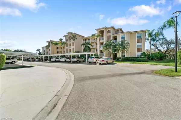 Naples, FL 34112,8610 Cedar Hammock CIR #1242