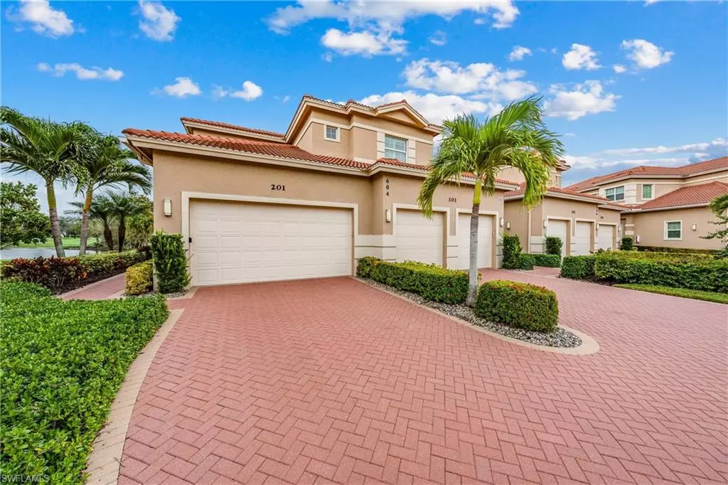 Naples, FL 34119,604 El Camino Real #9-201