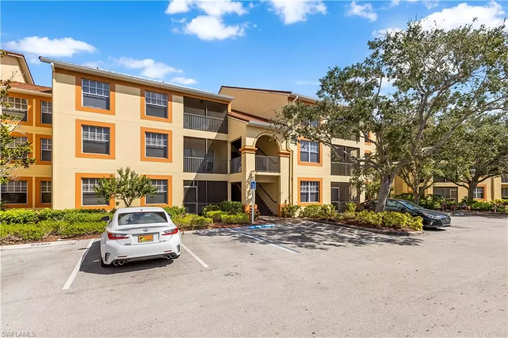 Naples, FL 34119,7925 Preserve CIR #311