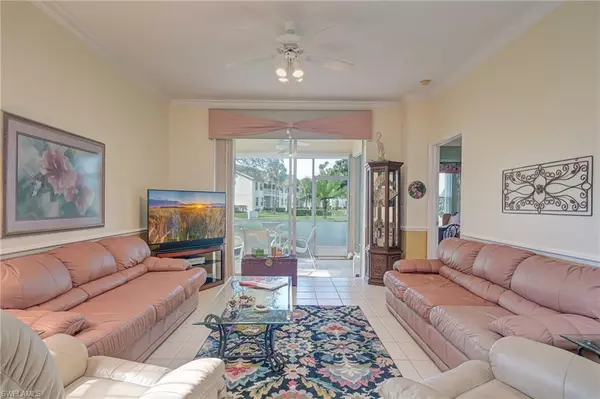 20698 Country Barn DR, Estero, FL 33928